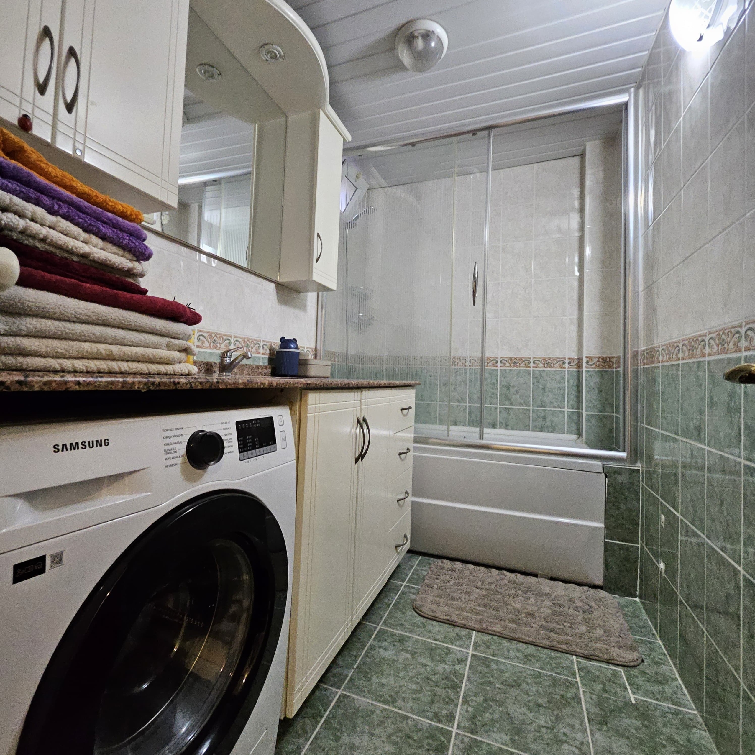 177217e1-a603-4dac-a029-b3214f9aa837