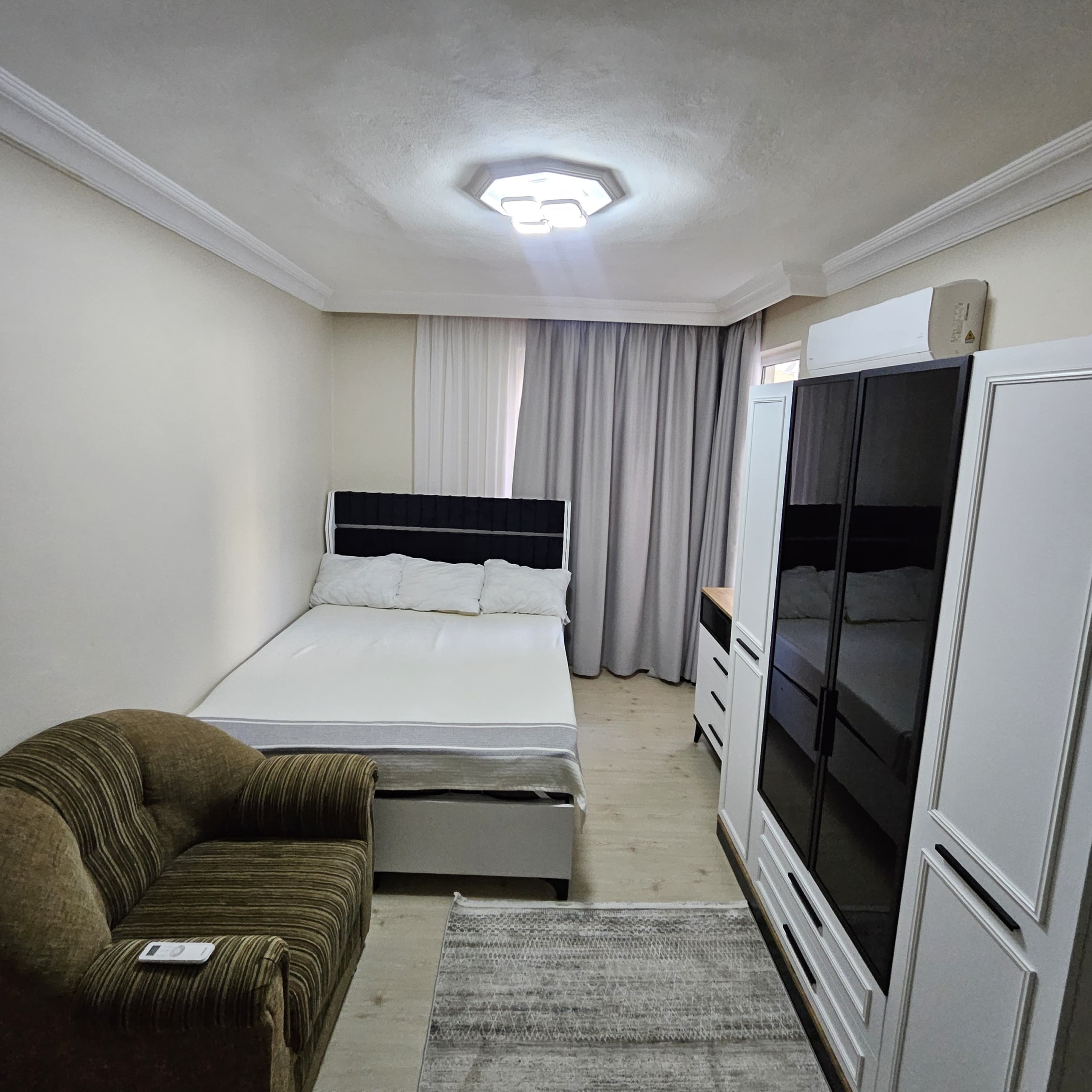 203db58f-c108-4149-a06b-17a9e19fdbb3